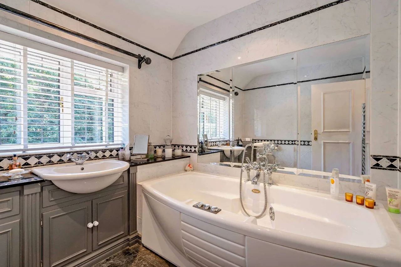 Wood Drive, Sevenoaks, TN13, photo 14