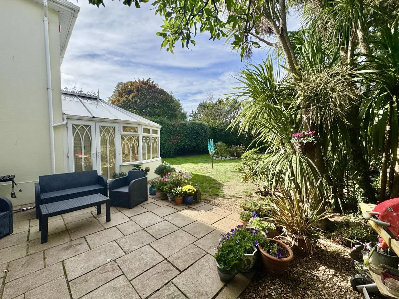 Huntly Road, BH3, photo 25