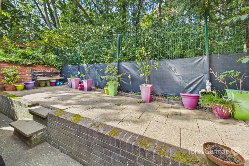 Picknalls Avenue, Uttoxeter, photo 25
