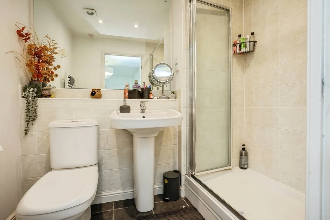 Radcliffe Road, West Bridgford, NG2, photo 12