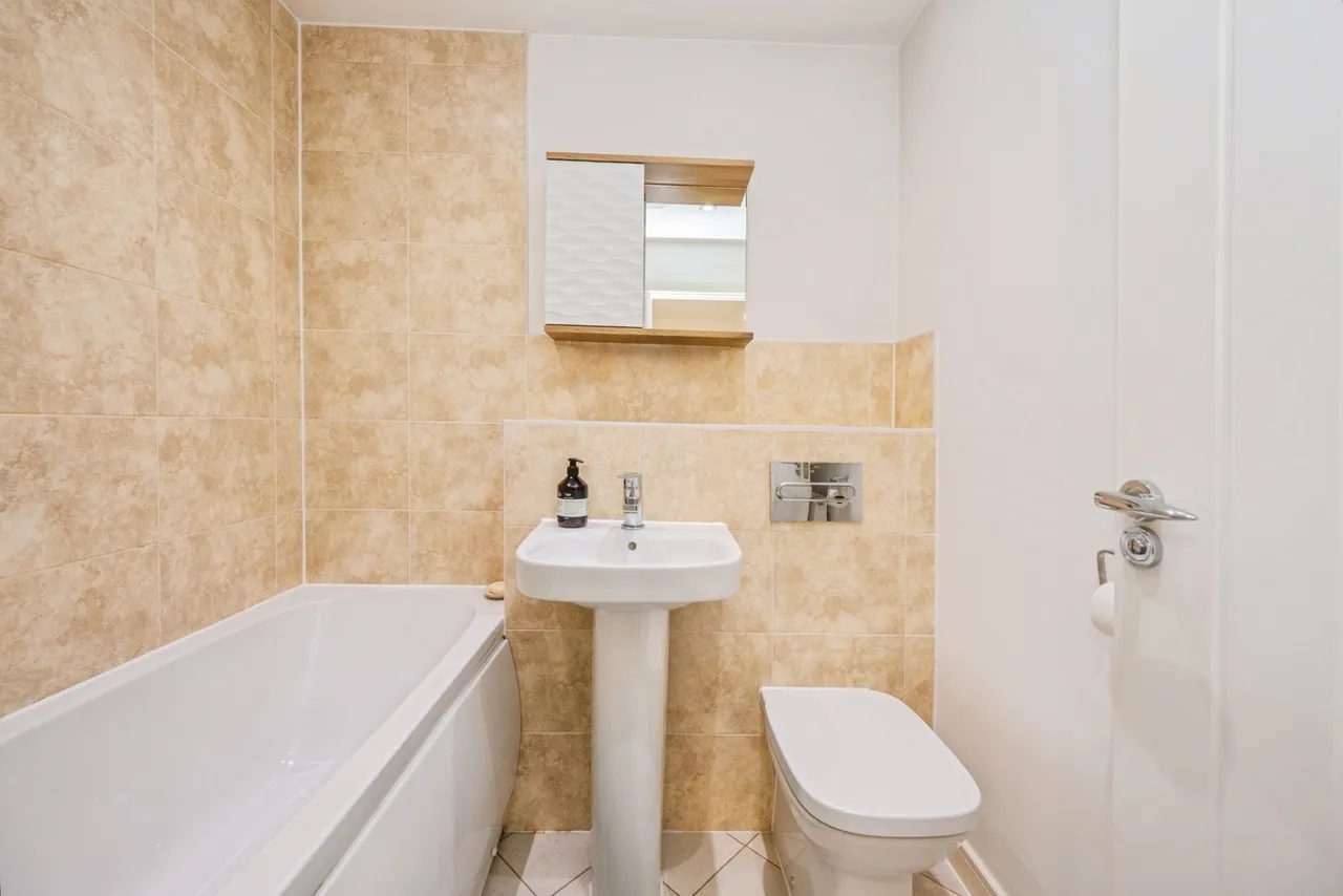 Orchid Close, Tamworth, Staffordshire, B79, photo 21