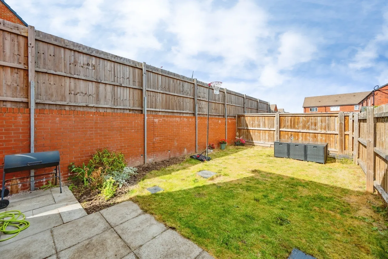 Orchid Close, Tamworth, Staffordshire, B79, photo 19