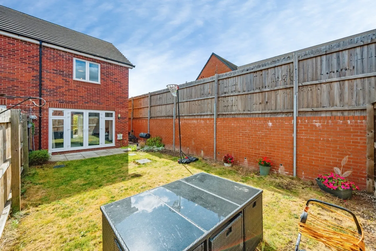 Orchid Close, Tamworth, Staffordshire, B79, photo 17