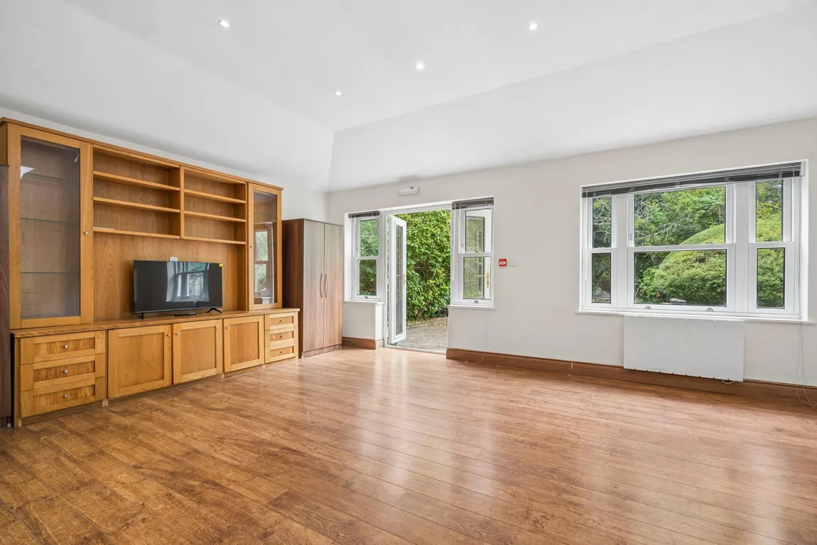 Reginald Road, Northwood, HA6, photo 4
