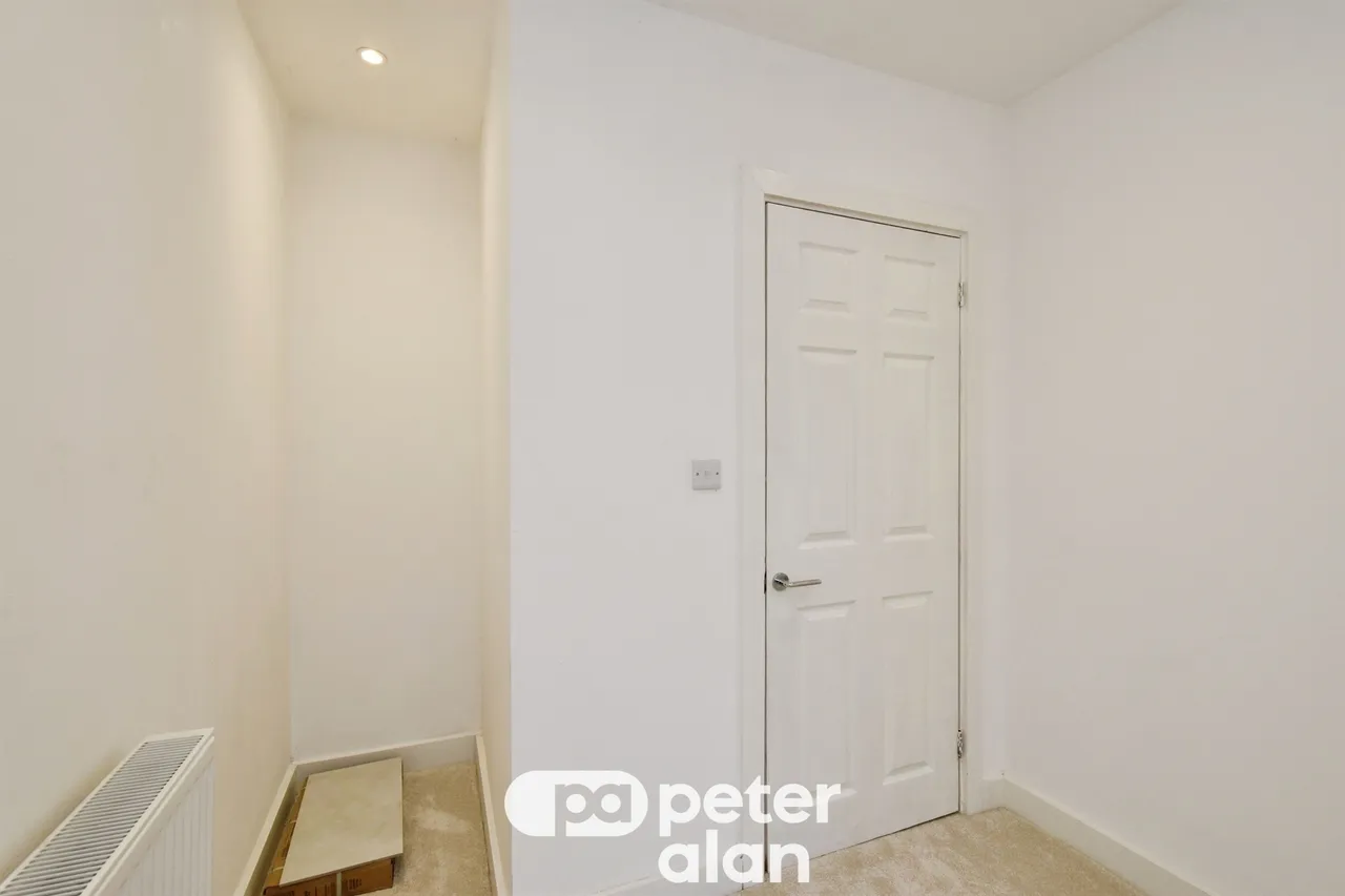 Clifton Crescent, Aberdare, CF44, photo 11