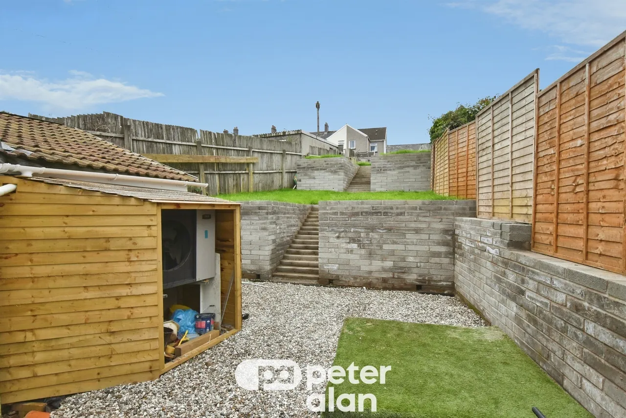 Clifton Crescent, Aberdare, CF44, photo 19