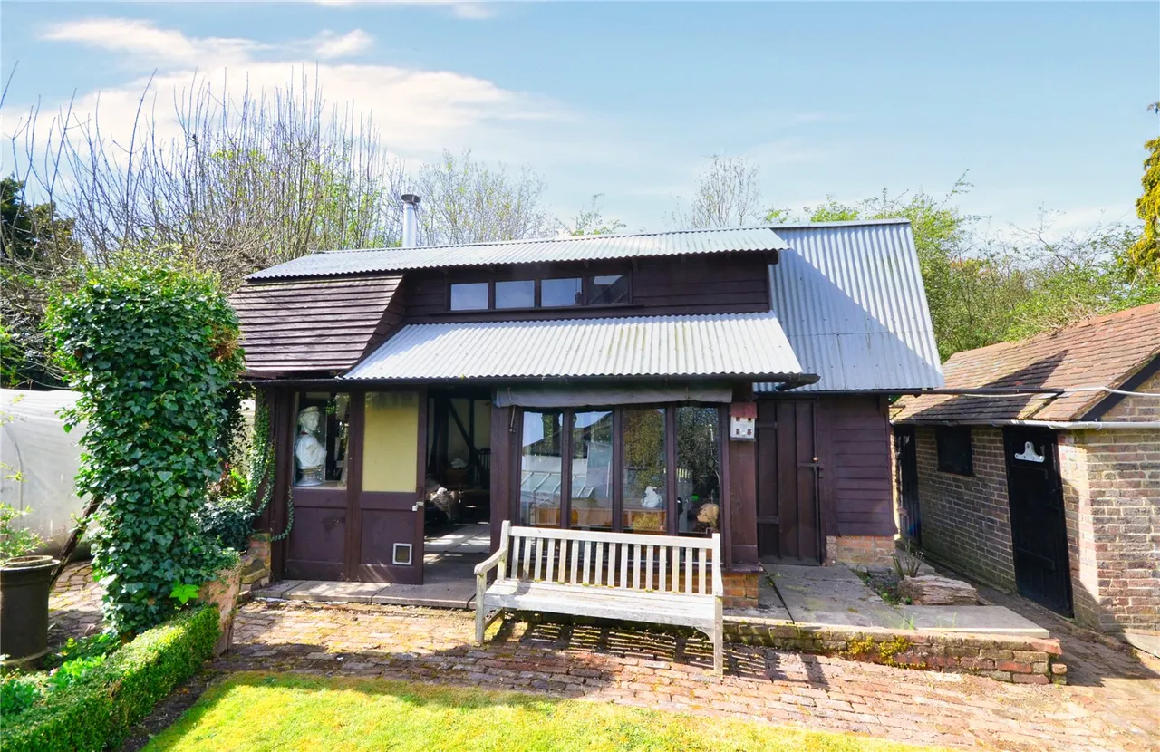 Moat Road, East Grinstead, RH19, photo 15