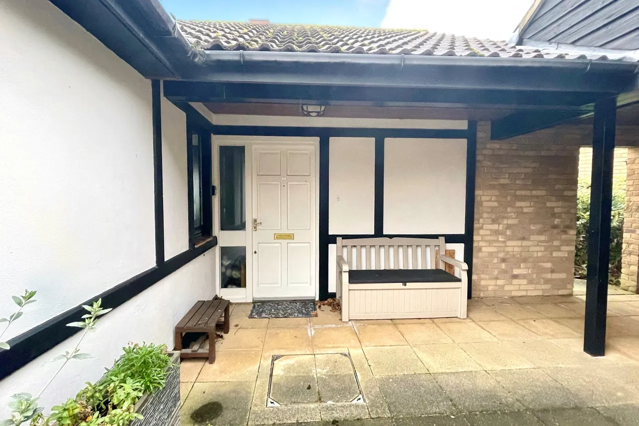 Orchard Lea, High Wych, CM21, photo 4