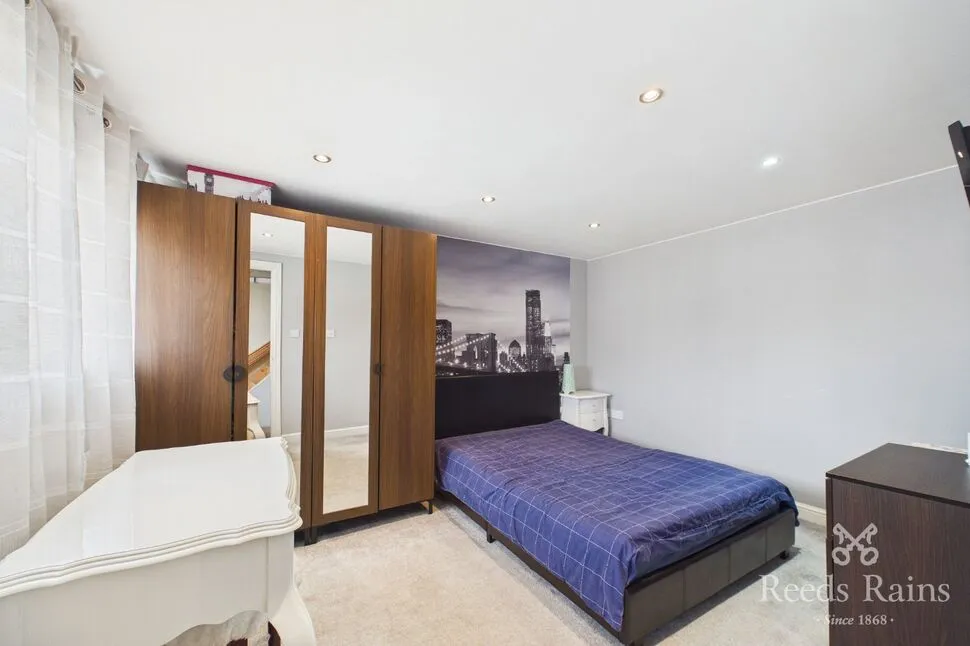 Lowood Lane, Birstall, WF17, photo 13