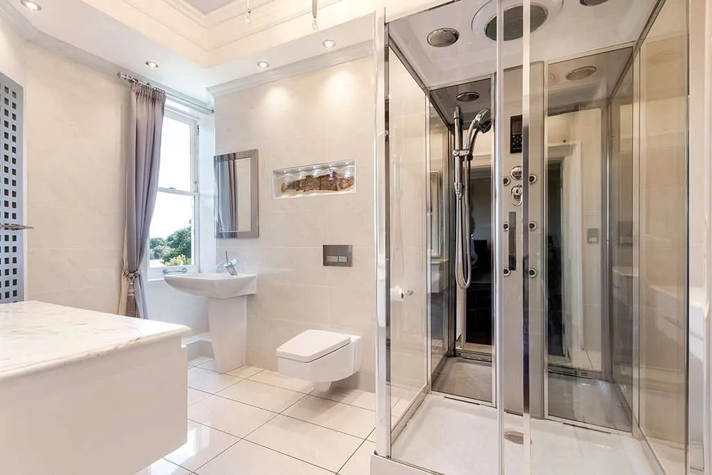 Kings Ride House, Prince Albert Drive, Ascot, Berkshire, SL5 8AQ, photo 10