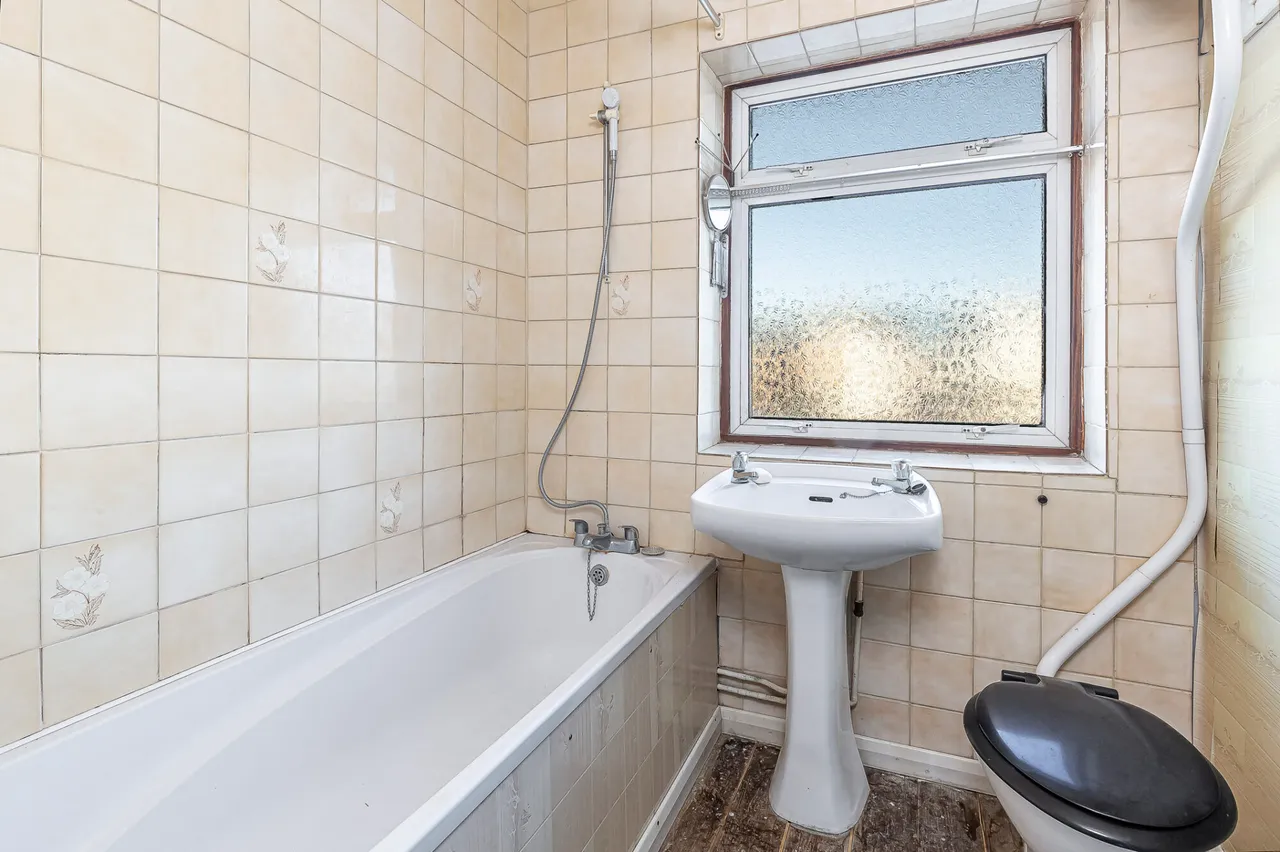 Crundwell Road, Tunbridge Wells, Kent, TN4 0LL, photo 9