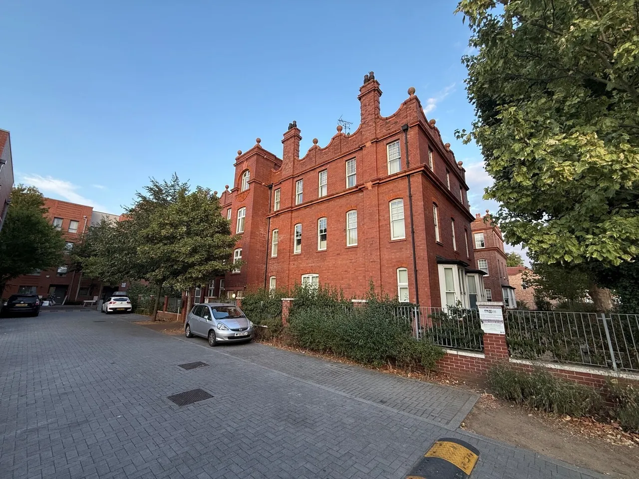 Samson Street, London, E13, photo 2