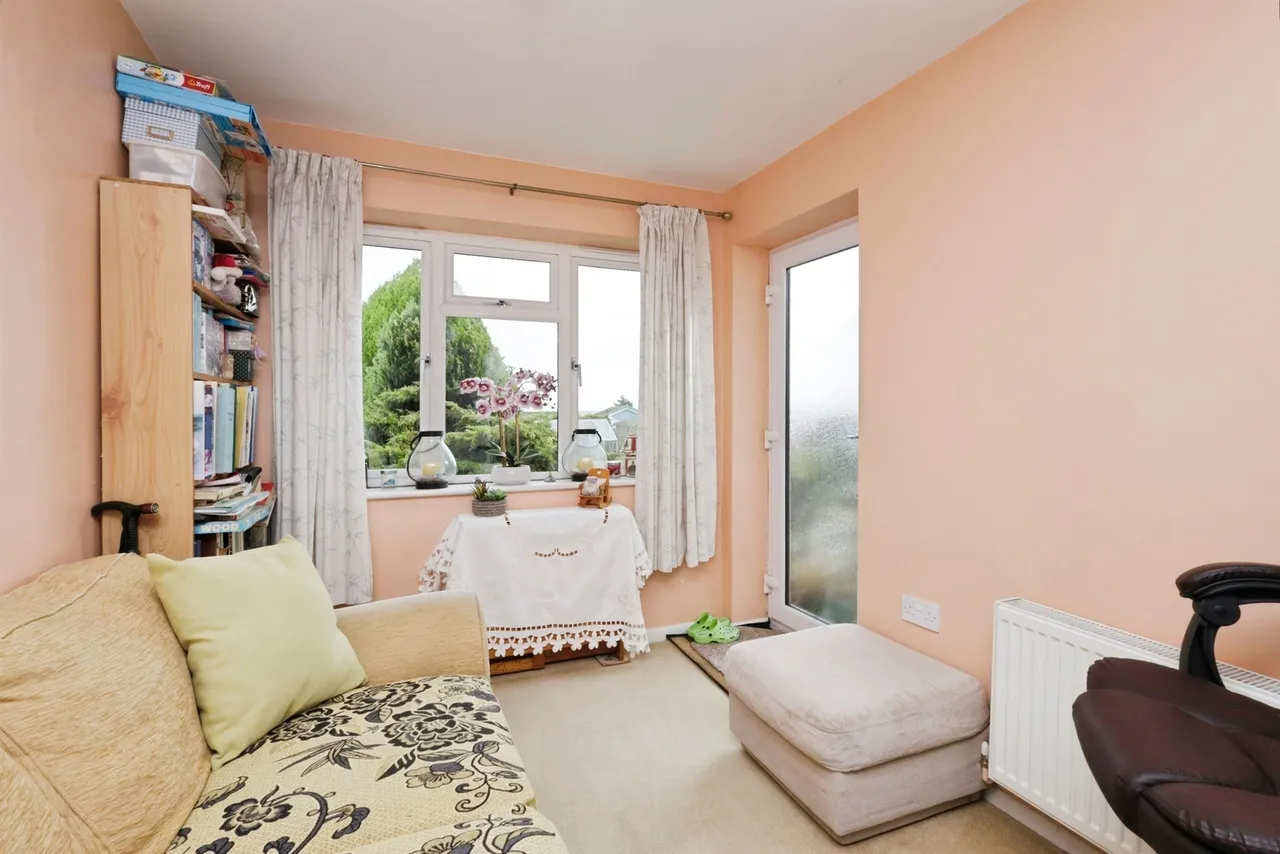 Willingdon Park Drive, Eastbourne, BN22, photo 13