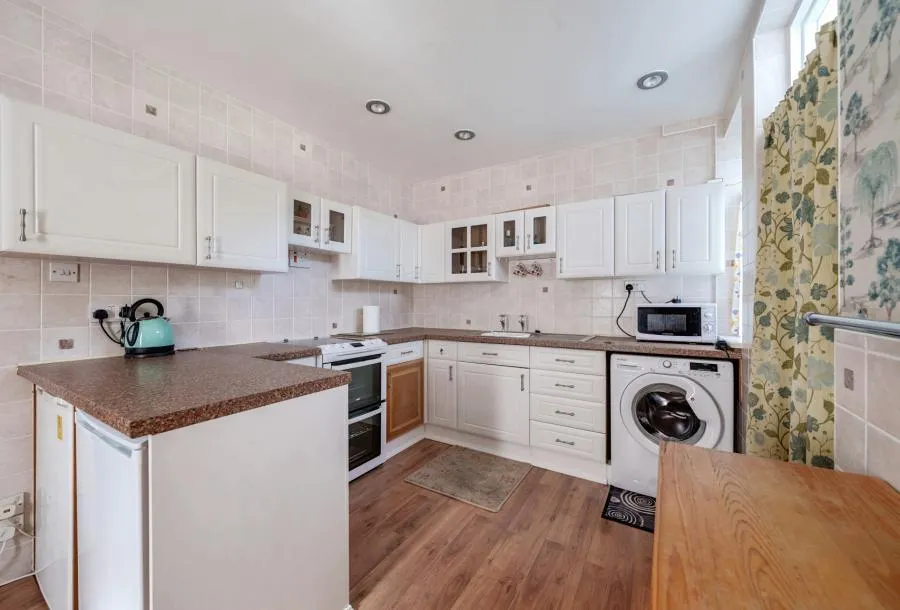 Southmead Road, Westbury-on-trym, BS10, photo 5