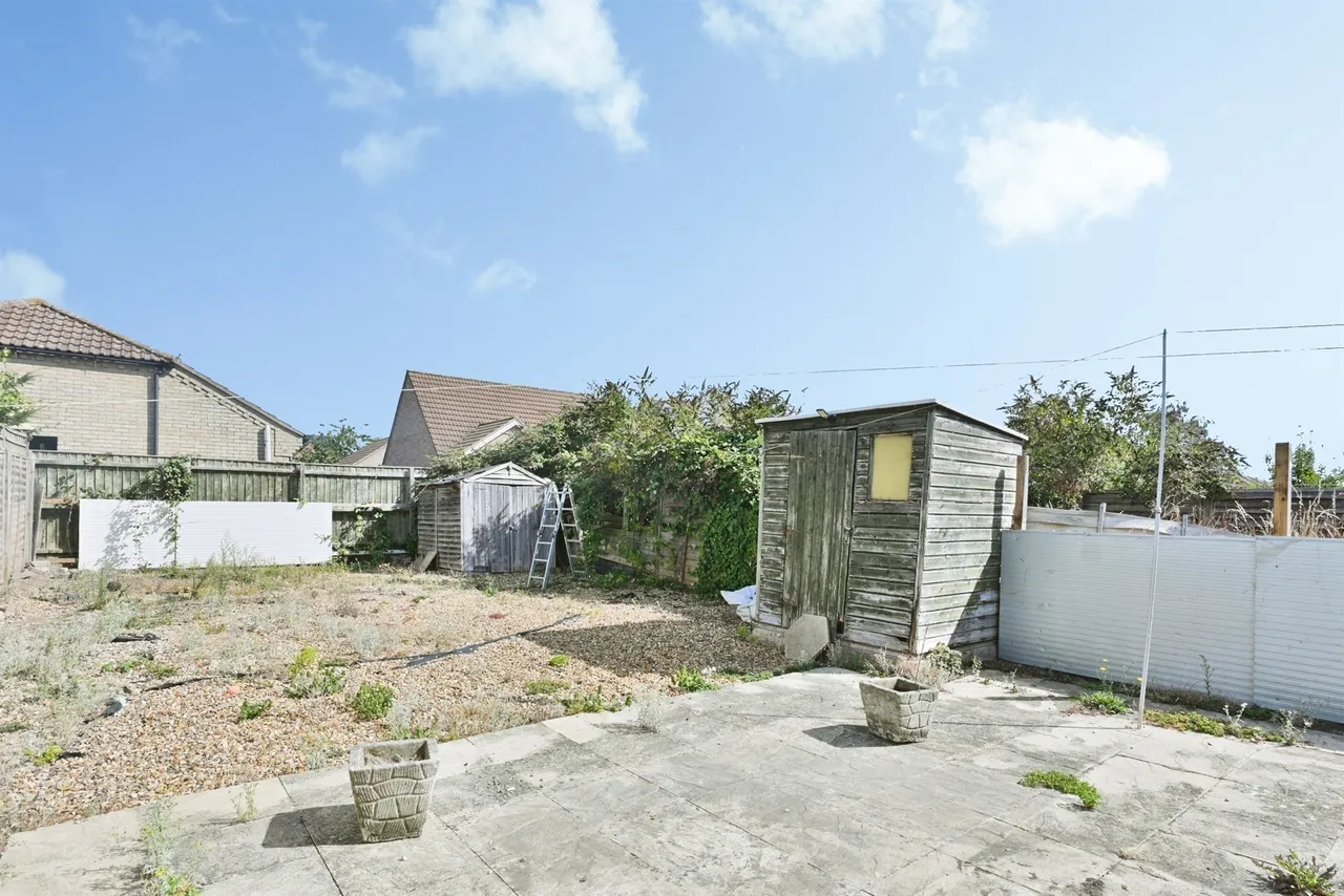 Highfield Road, March, photo 11