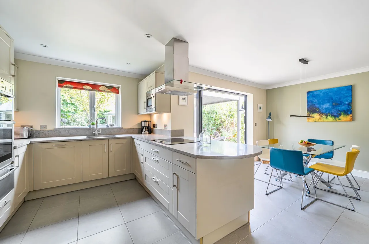 Broad Road, Hambrook, PO18, photo 18