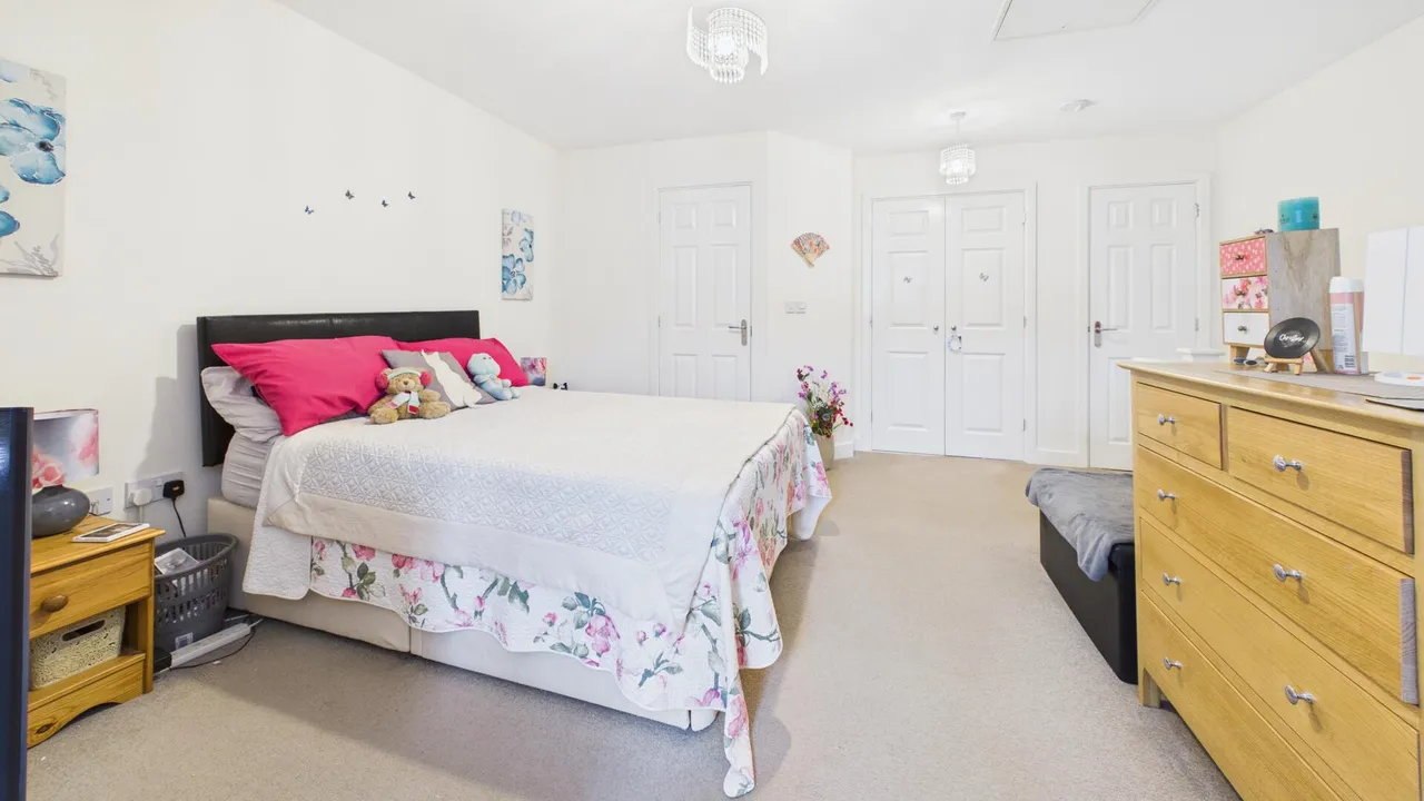Sandown Drive, Bourne, PE10, photo 18