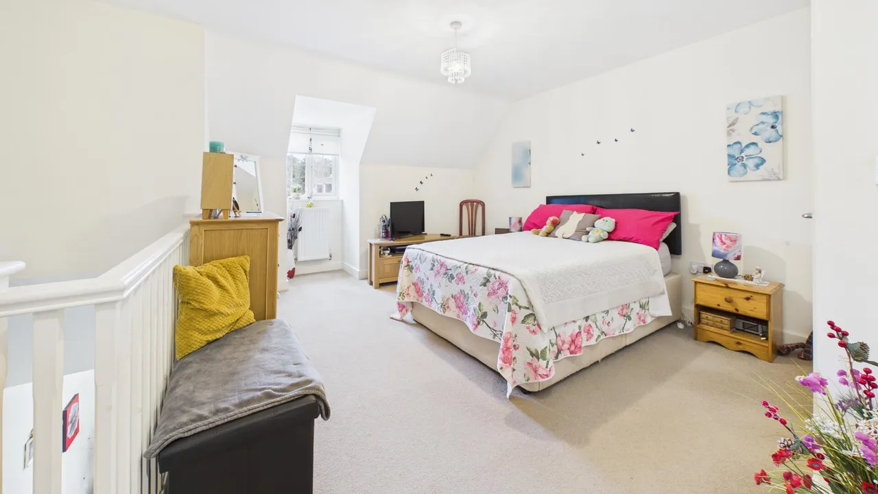 Sandown Drive, Bourne, PE10, photo 16