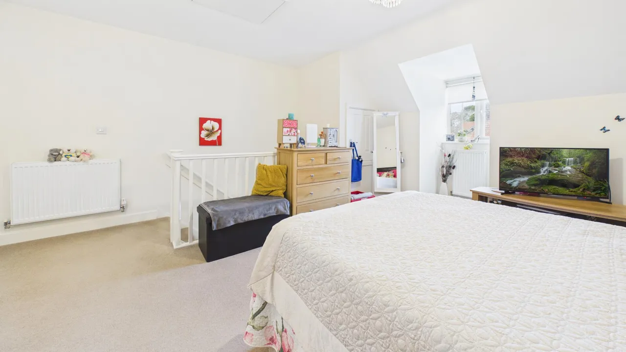 Sandown Drive, Bourne, PE10, photo 17