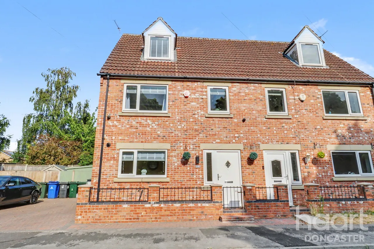 Hund Oak Drive, Hatfield. Doncaster, DN7, photo 27