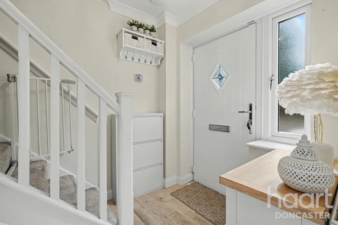 Hund Oak Drive, Hatfield. Doncaster, DN7, photo 5