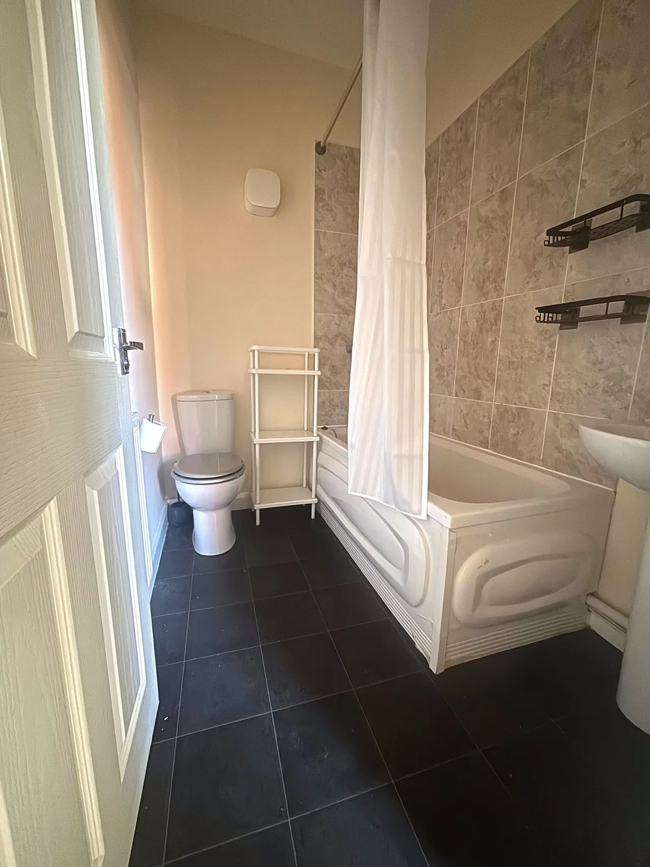 King Edward Road, Northampton, NN1 5LF, photo 5