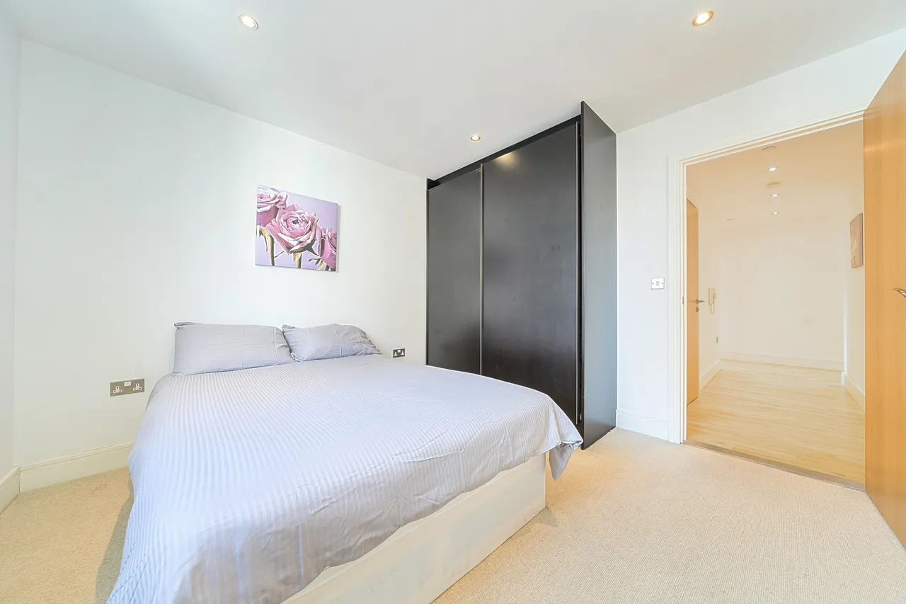57 Admirals Tower, 8 Dowells Street, London, photo 11