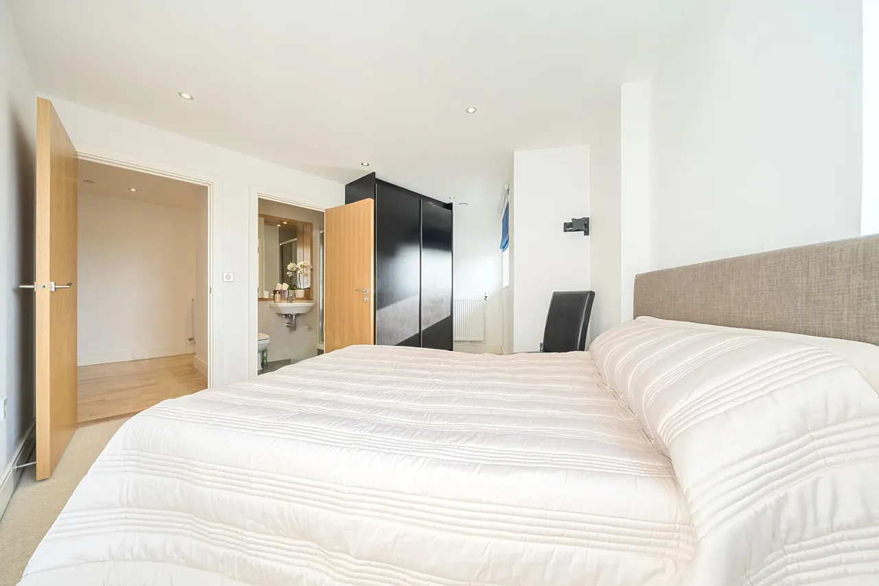 57 Admirals Tower, 8 Dowells Street, London, photo 7