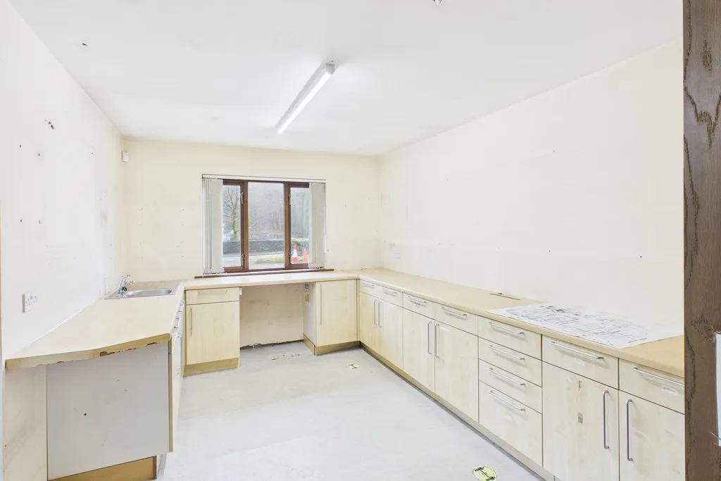 Former Haverthwaite Surgery, Backbarrow, LA12, photo 21