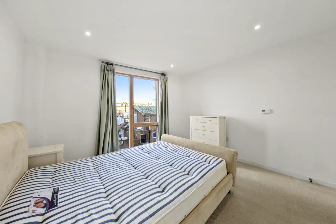 Wingate Square, Clapham, SW4, photo 5