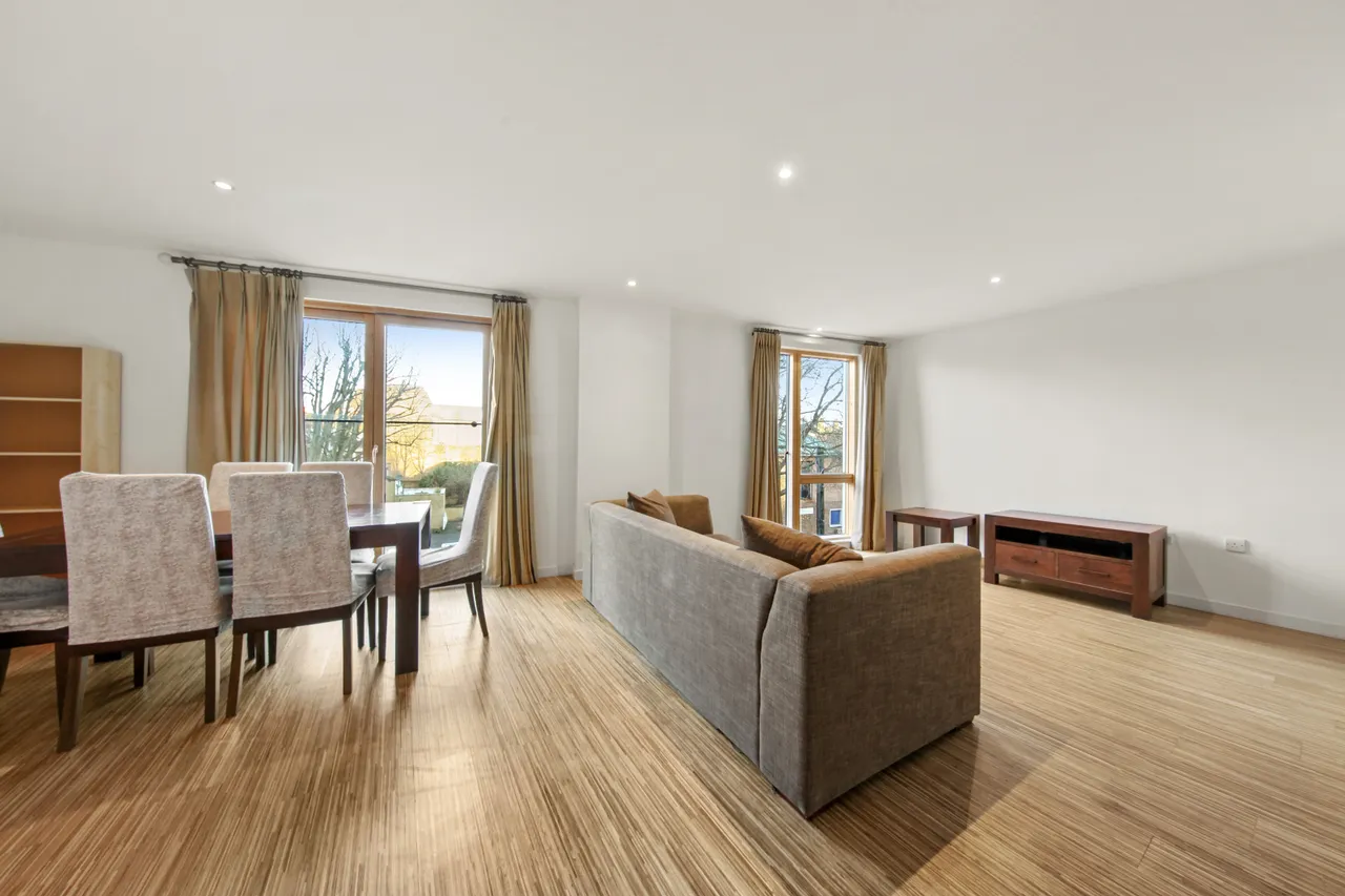 Wingate Square, Clapham, SW4, photo 4