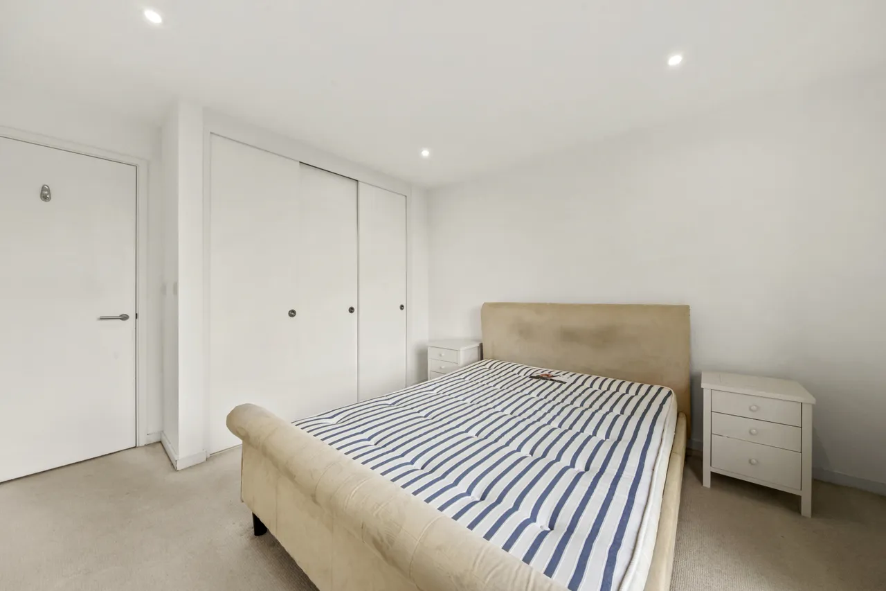 Wingate Square, Clapham, SW4, photo 6