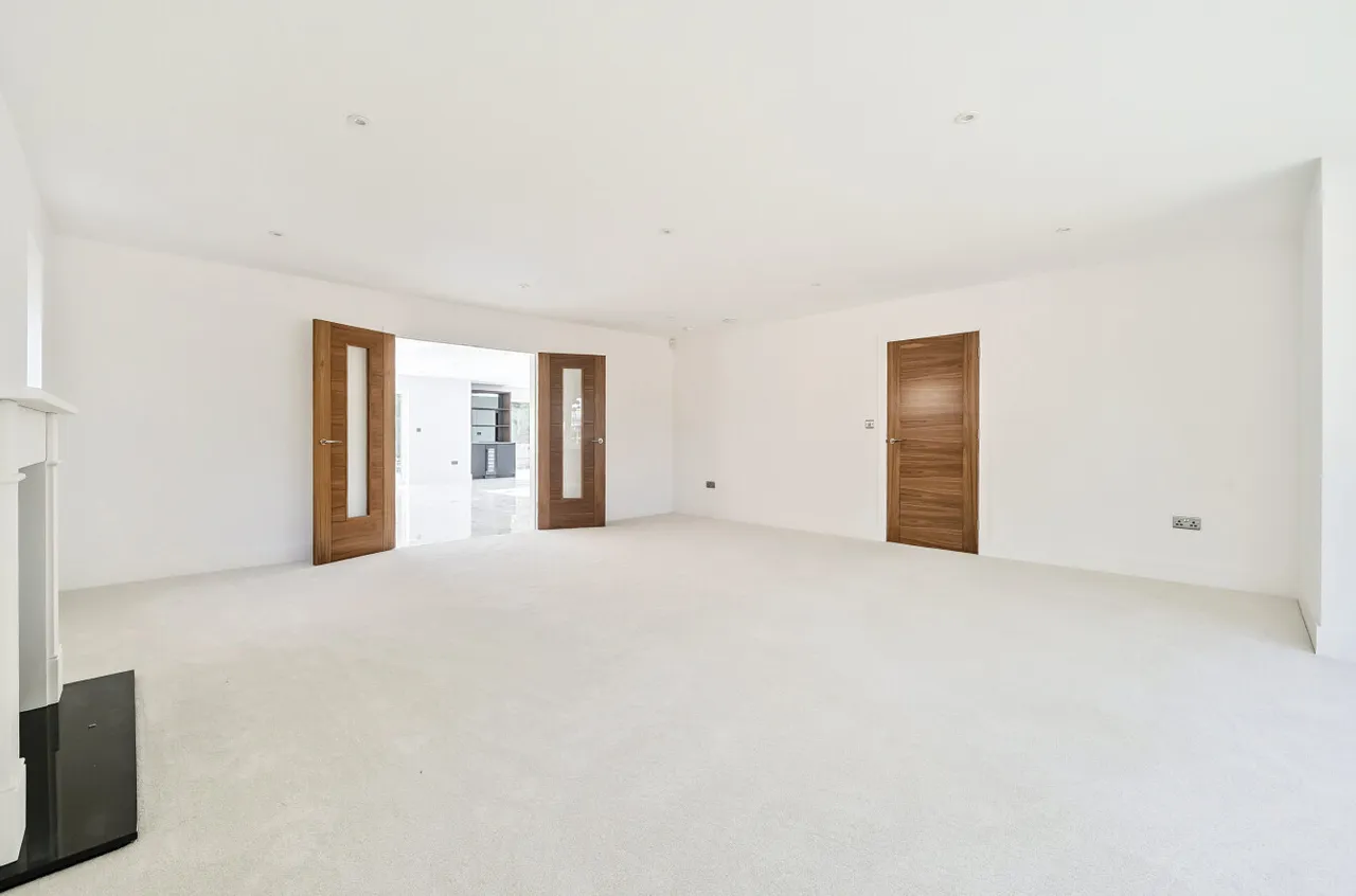 Southwick Road, North Boarhunt, PO17, photo 17