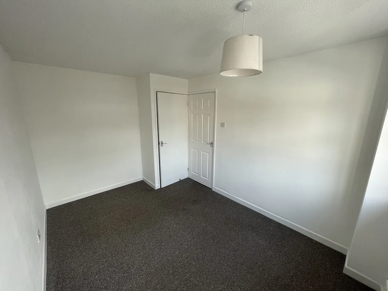 Albert Street, DE55, photo 8