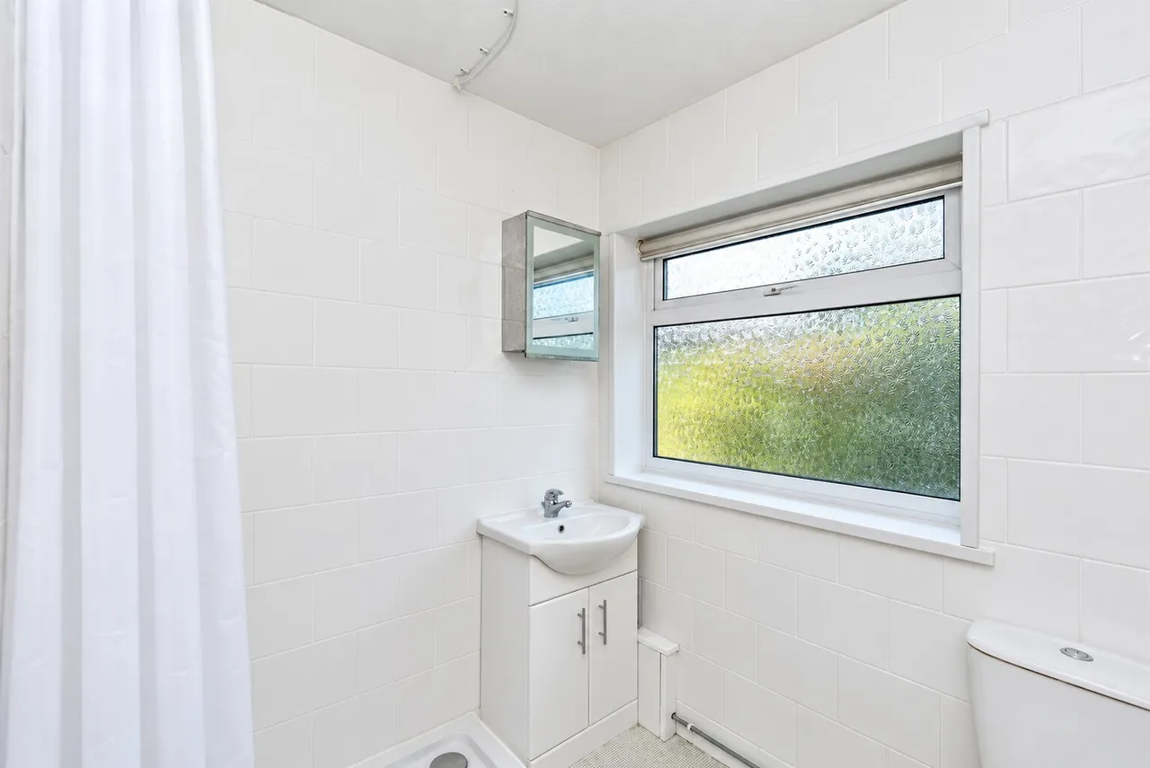 Lansdowne Gardens, Romsey, photo 9