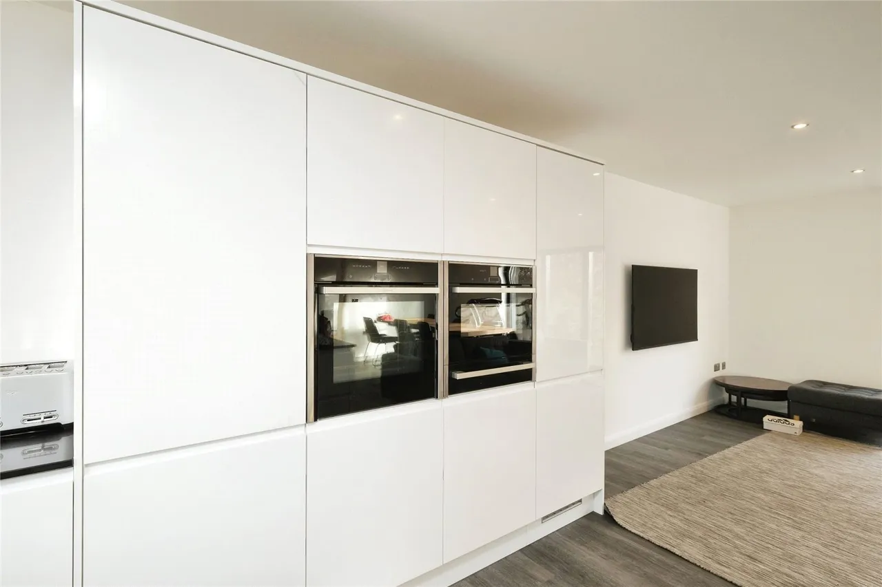 Kingston Road, Slimbridge, GL2, photo 11