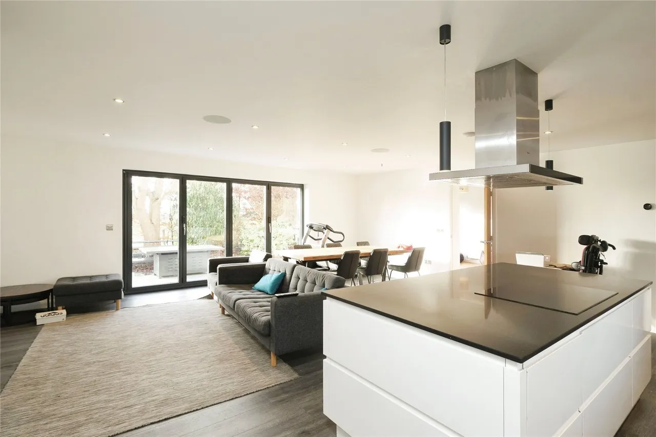 Kingston Road, Slimbridge, GL2, photo 18