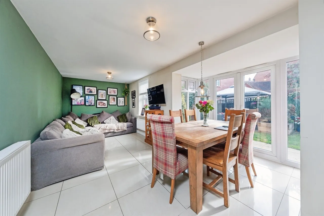 Constance Street, Buckingham, MK18, photo 7