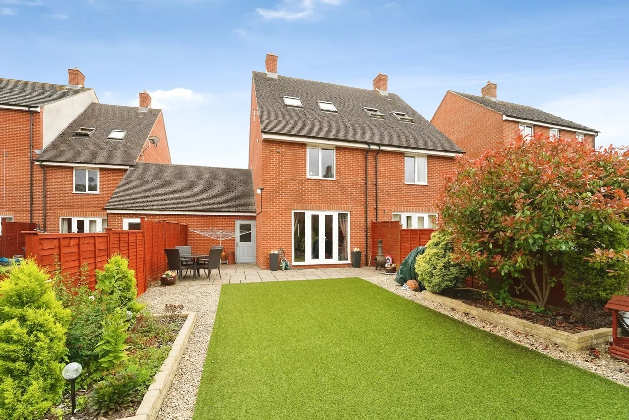 Thatcham Avenue, Kingsway, Gloucester, GL2, photo 4