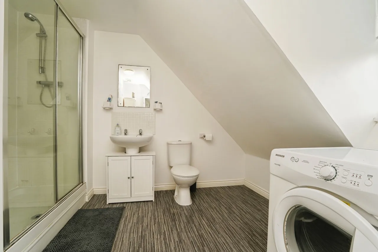 Thatcham Avenue, Kingsway, Gloucester, GL2, photo 14