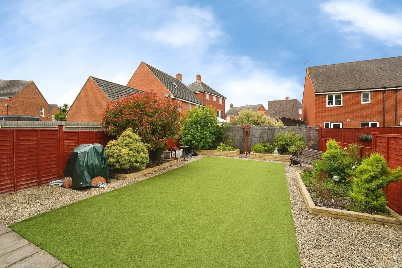 Thatcham Avenue, Kingsway, Gloucester, GL2, photo 19
