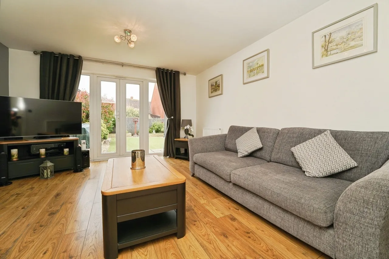 Thatcham Avenue, Kingsway, Gloucester, GL2, photo 3