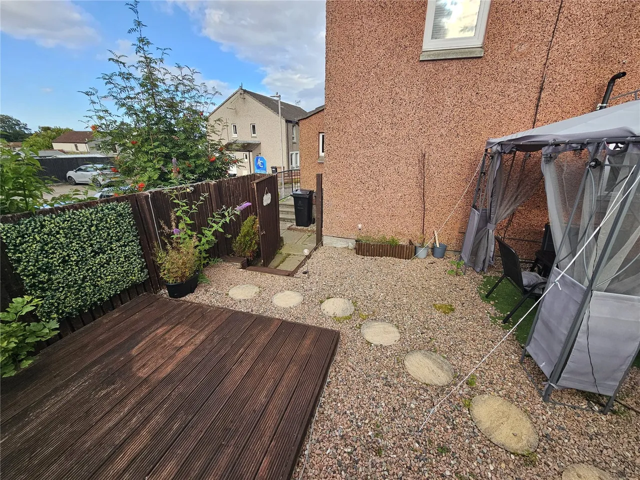 Lee Crescent North, Bridge of Don, AB22, photo 12