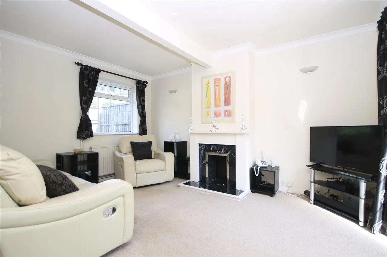 Newenham Road, Great Bookham, KT23, photo 5