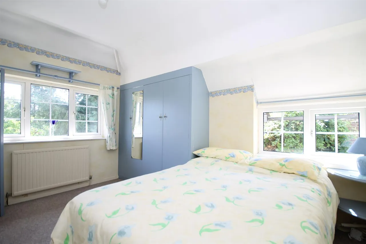 Newenham Road, Great Bookham, KT23, photo 7