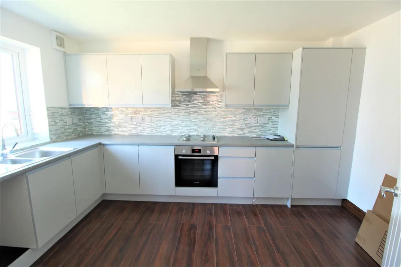 Grays, Essex, RM16 4JJ, photo 2