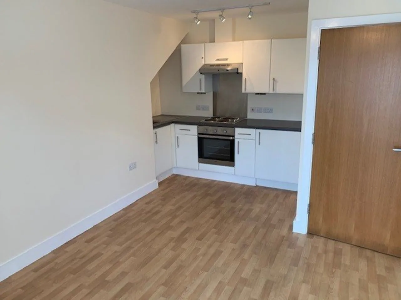 Hardy Road, Lower Parkstone, BH14, photo 4