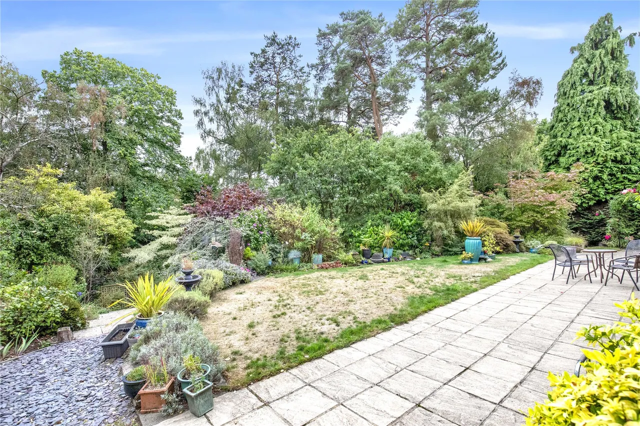 Liphook Road, Whitehill, GU35, photo 14
