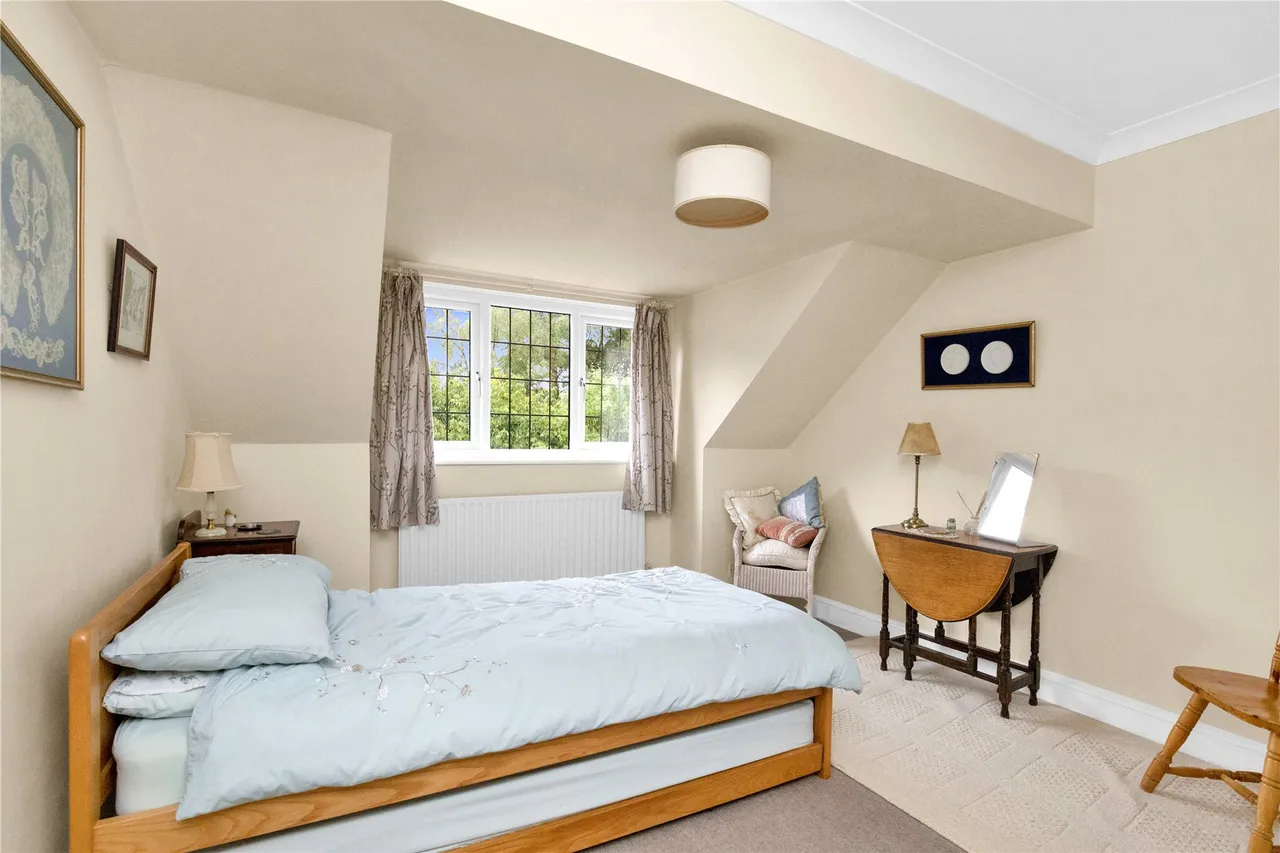 Liphook Road, Whitehill, GU35, photo 23