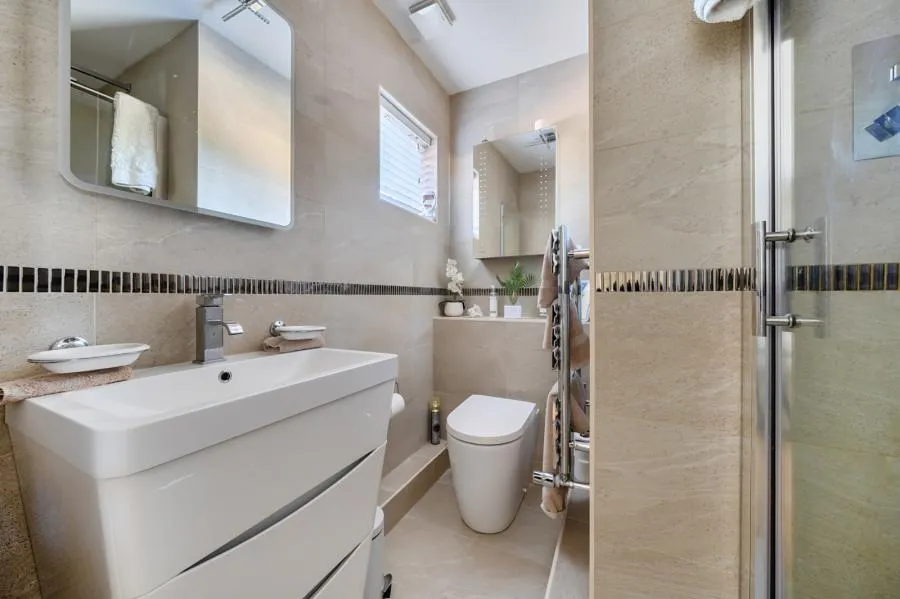 Strathcona Gardens, Knaphill, GU21, photo 17